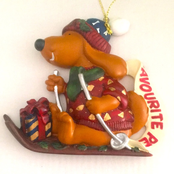 Favorite Pet Sleigh Dog Christmas Ornament Polystone Resin - Picture 7 of 11